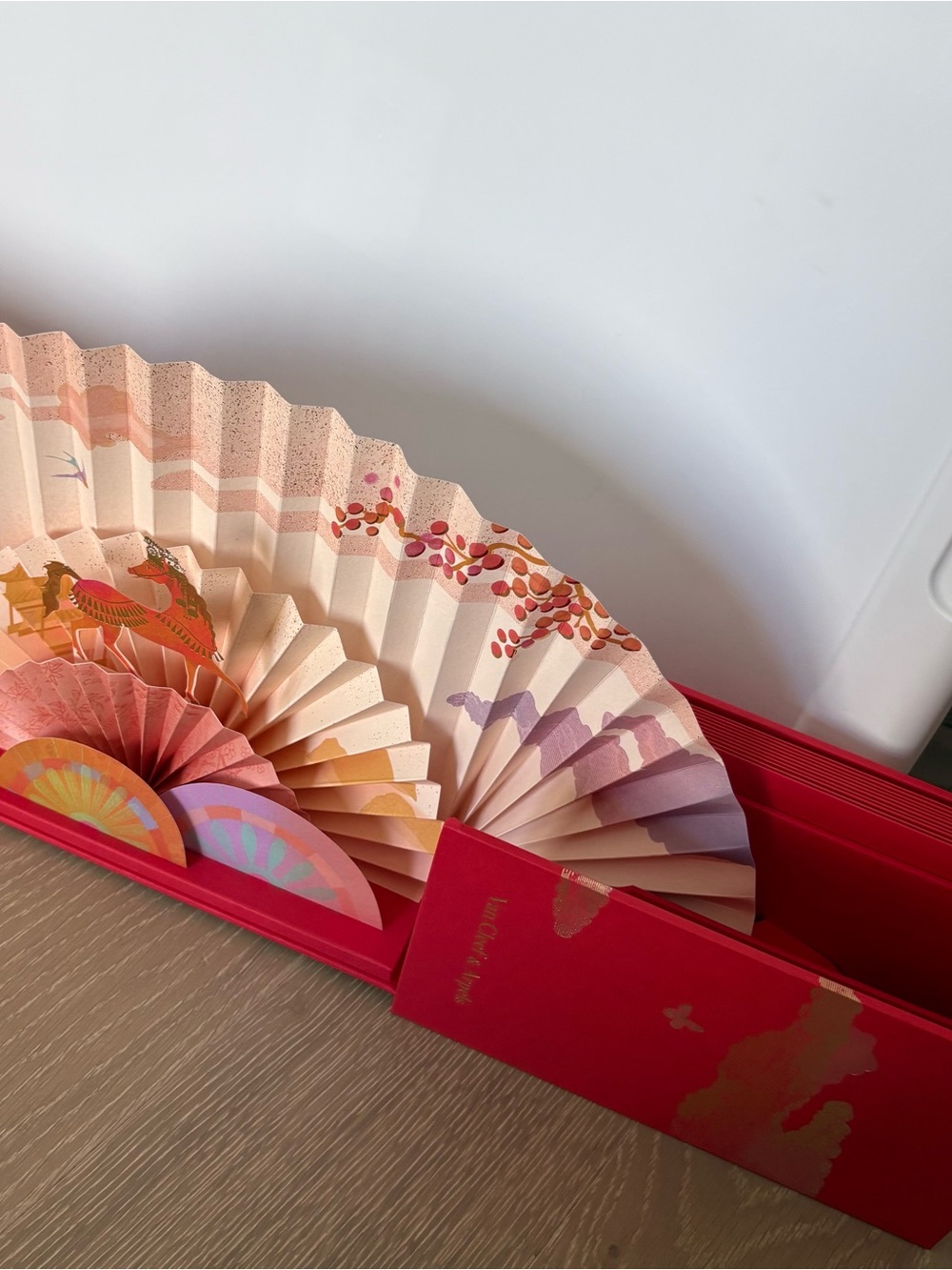 Van Cleef & Arpels Lunar New Year Red and Gold Gift Box Display & Envelopes - Picture 5 of 15